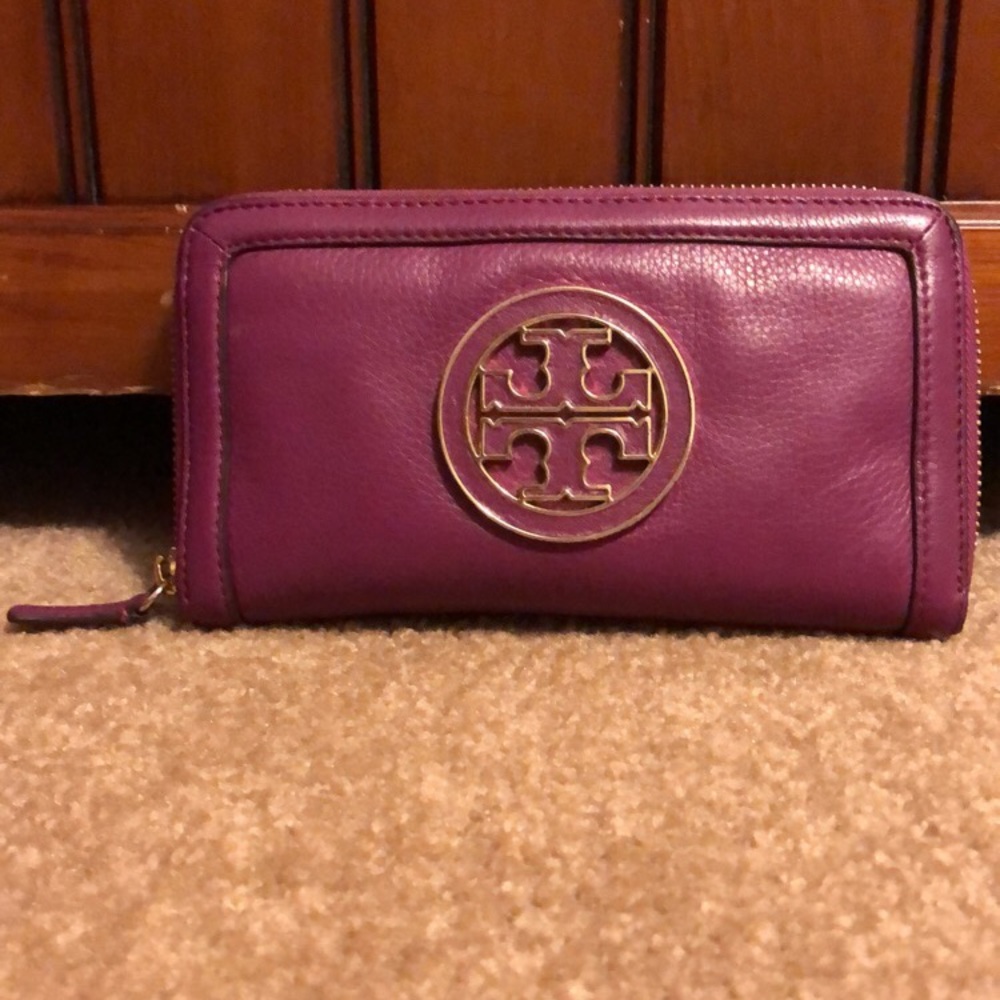 Tory Burch Wallet